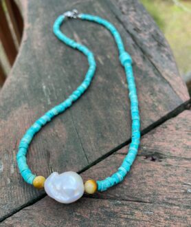 Turquoise and pearl necklace